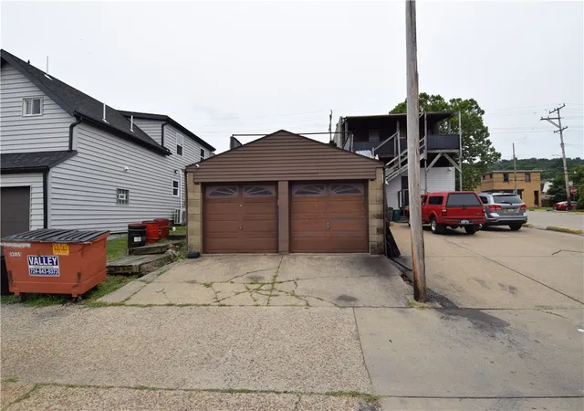 Photo 22 of Multi family home for sale at 1507 Duss Ave, Ambridge, PA 15003 | MLS# 1772451 | Listing updated on 2026-09-22