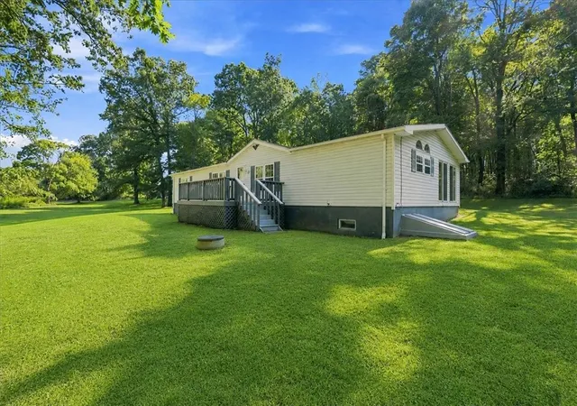 Photo 2 of Manufactured home for sale at 128 Porterfield Hl Rd, Sugarcreek Twp, PA 16218 | MLS# 1772415 | Listing updated on 2026-09-13