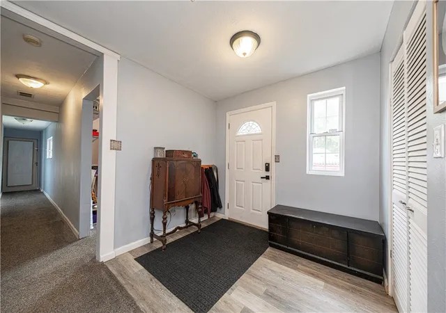 Photo 3 of Single family home for sale at 5255 Saltsburg Rd, Murrysville, PA 15668 | MLS# 1772461 | Listing updated on 2026-09-12