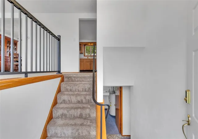 Photo 3 of Single family home for sale at 1259 W Fir Dr, Unity  Twp, PA 15650 | MLS# 1772190 | Listing updated on 2026-09-09