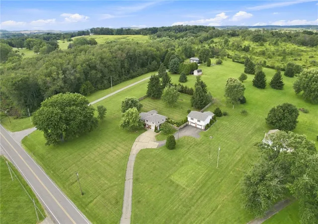 Photo 4 of Single family home for sale at 1242 Butler Rd, East Franklin Twp, PA 16262 | MLS# 1772455 | Listing updated on 2026-09-13