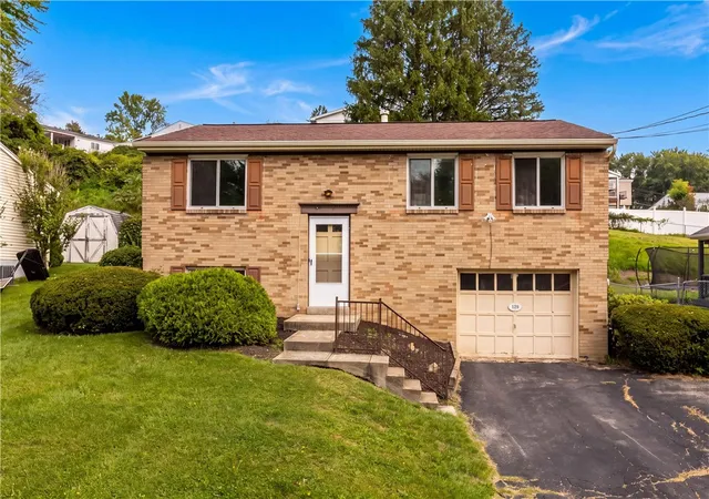 Photo 2 of Sale Pending at 120 Persian Dr, North Fayette, PA 15071 | MLS# 1772452 | Listing updated on 2026-09-09