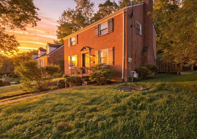 Photo 50 of Single family home for sale at 60 Iroquois Dr, Mt Lebanon, PA 15228 | MLS# 1772422 | Listing updated on 2026-10-02