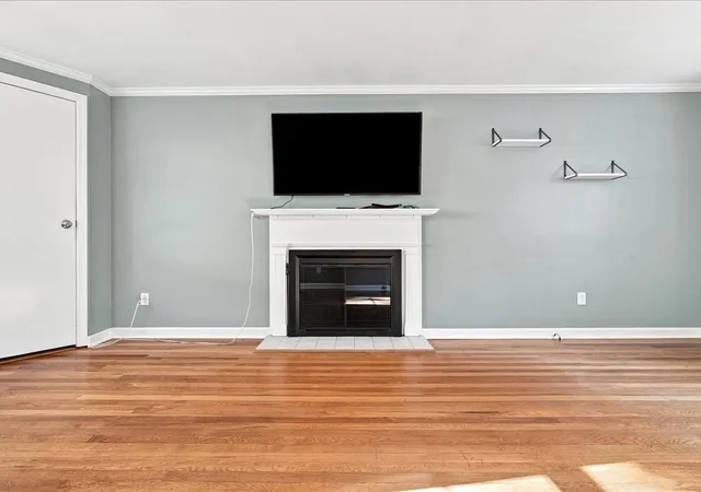 Photo 4 of Single family home for sale at 60 Iroquois Dr, Mt Lebanon, PA 15228 | MLS# 1772422 | Listing updated on 2026-10-02