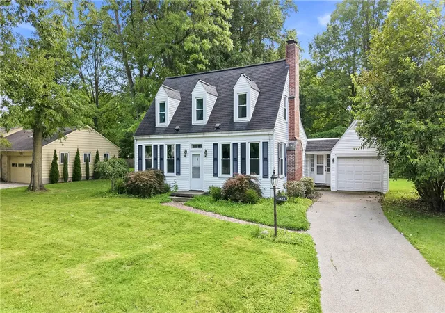Photo 3 of Single family home for sale at 1628 Mcdowell St, Sharon, PA 16146 | MLS# 1772453 | Listing updated on 2026-09-05