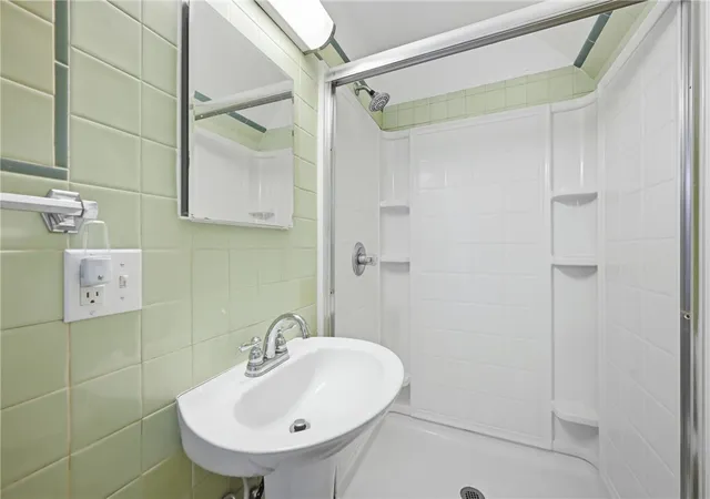 Photo 50 of Single family home for sale at 1628 Mcdowell St, Sharon, PA 16146 | MLS# 1772453 | Listing updated on 2026-09-05