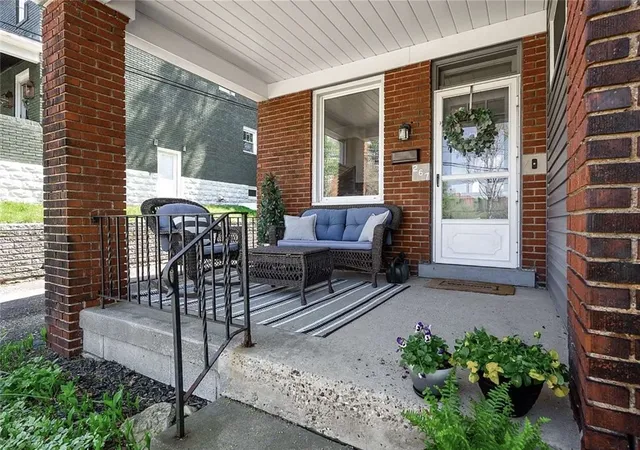 Photo 1 of Single family home for sale at 267 Academy Ave, Mt Lebanon, PA 15228 | MLS# 1772499 | Listing updated on 2026-09-13