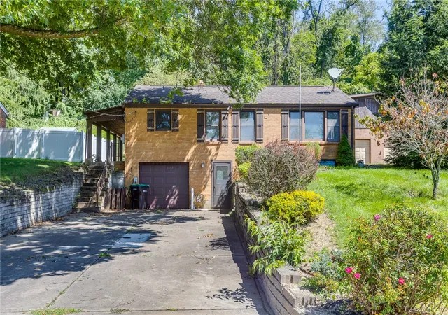 Single family home for sale at 5052 Don St, Union Twp, PA 15332 | MLS# 1772493