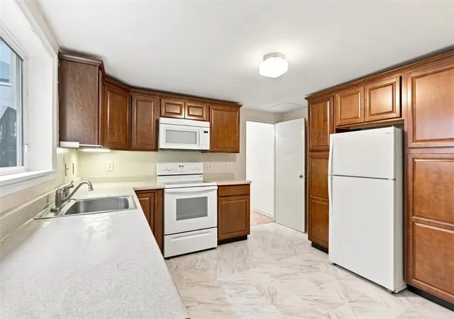Photo 3 of House for sale at 1710 Sidney St, South Side, PA 15203 | MLS# 1772479 | Listing updated on 2026-09-04