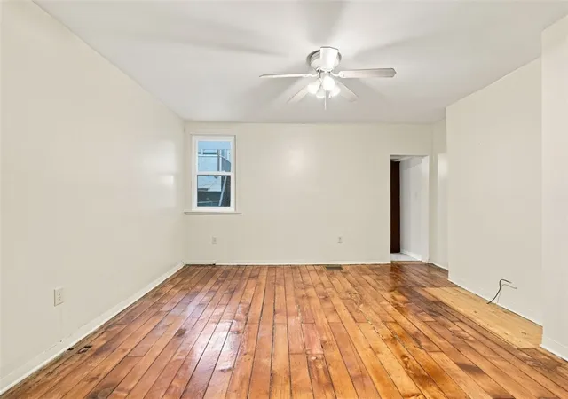 Photo 4 of House for sale at 1710 Sidney St, South Side, PA 15203 | MLS# 1772479 | Listing updated on 2026-09-04