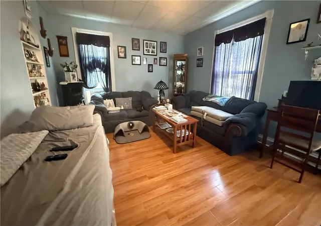 Photo 3 of House for sale at 438 Watson St, Sharon, PA 16146 | MLS# 1772472 | Listing updated on 2026-10-07