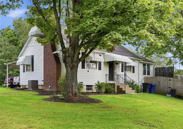 Photo 1 of Single family home for sale at 1116 Hoffman Dr, North Fayette, PA 15071 | MLS# 1772488 | Listing updated on 2026-09-22