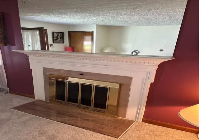 Photo 3 of Single family home for sale at 1109 Holmes St, Mc Kees Rocks, PA 15136 | MLS# 1772450 | Listing updated on 2026-09-14