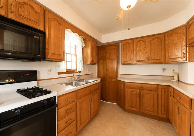 Photo 4 of Single family home for sale at 2505 12th Avenue, White Twp, PA 15010 | MLS# 1772379 | Listing updated on 2026-09-01
