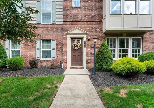 Photo 2 of Townhouse for sale at 308 Courage Ln, Cranberry Twp, PA 16066 | MLS# 1772138 | Listing updated on 2026-09-12