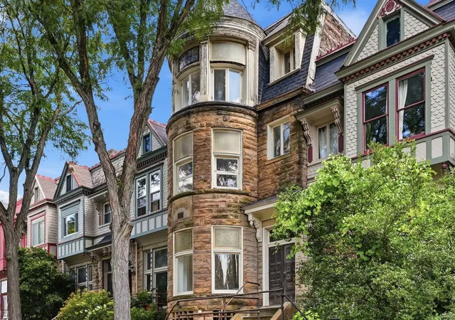 Photo 3 of Townhouse for sale at 728 N Beatty St, East Liberty, PA 15206 | MLS# 1772548 | Listing updated on 2026-10-09