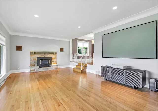 Photo 3 of Single family home for sale at 3453 Ellwood Rd, Shenango Twp, PA 16101 | MLS# 1772539 | Listing updated on 2026-10-22