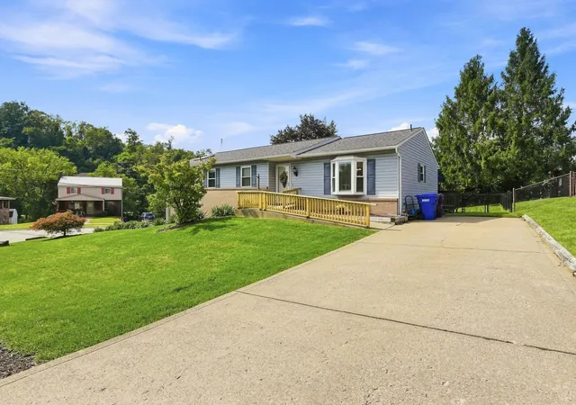 Photo 2 of Single family home for sale at 701 Bar Harbor Dr, Plum Boro, PA 15239 | MLS# 1772562 | Listing updated on 2026-09-10