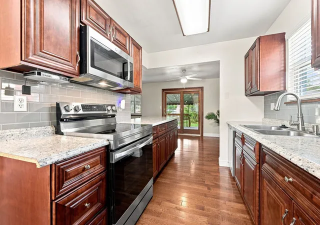 Photo 4 of Single family home for sale at 701 Bar Harbor Dr, Plum Boro, PA 15239 | MLS# 1772562 | Listing updated on 2026-10-17
