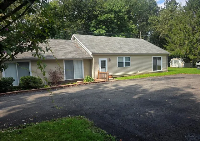 Photo 1 of Single family home for sale at 113 Danko Ln, Hempfield Twp, PA 15601 | MLS# 1772474 | Listing updated on 2026-09-04