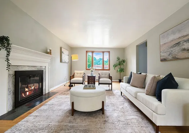 Photo 3 of Single family home for sale at 124 Washington Rd, Forest Hills Boro, PA 15221 | MLS# 1772178 | Listing updated on 2026-09-05