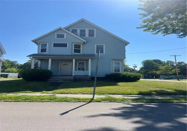 Photo 2 of Multi family home for sale at 120 Jefferson Ave, Sharon, PA 16146 | MLS# 1772583 | Listing updated on 2026-09-02