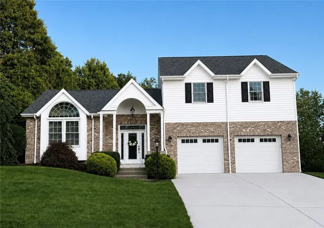 Photo 1 of Single family home for sale at 432 Finnin Rd, Allegheny Twp, PA 15068 | MLS# 1772464 | Listing updated on 2026-09-05