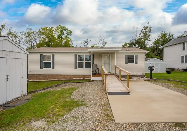 Photo 2 of Sale Pending at 338 Westmoreland St, Belle Vernon, PA 15012 | MLS# 1772372 | Listing updated on 2026-09-05