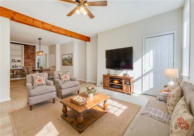 Photo 3 of Single family home for sale at 102 S 16th Street, South Side, PA 15203 | MLS# 1772529 | Listing updated on 2026-09-30