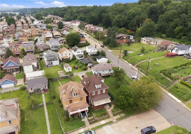 Photo 35 of Single family home for sale at 821 21st Street, Ambridge, PA 15003 | MLS# 1769917 | Listing updated on 2026-09-07