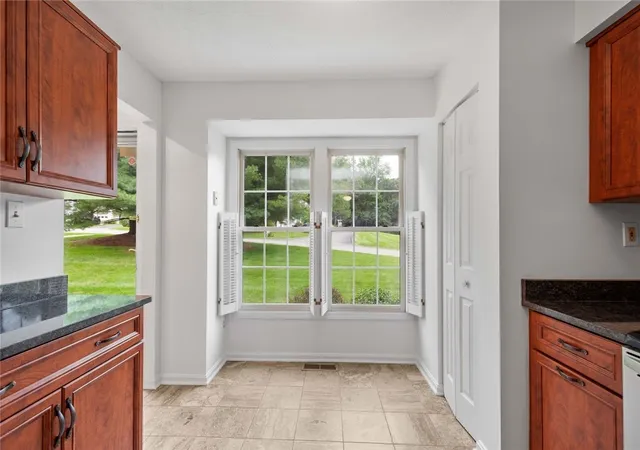 Photo 3 of Townhouse for sale at 296 Cordial Dr, Cecil, PA 15017 | MLS# 1772515 | Listing updated on 2026-09-14