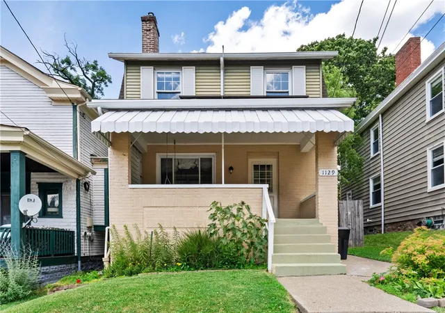 Photo 2 of Single family home for sale at 1129 Woodbourne Ave, Brookline, PA 15226 | MLS# 1772591 | Listing updated on 2026-09-02