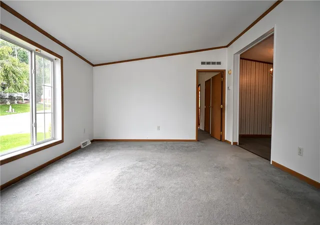 Photo 3 of Sale Pending at 1039 Golden Cir, Forward Twp, PA 15037 | MLS# 1772596 | Listing updated on 2026-09-09