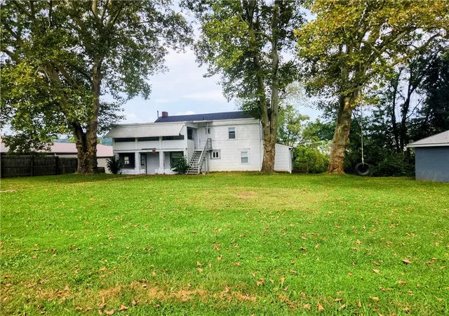Photo 2 of Single family home for sale at 419 Don St, Rostraver, PA 15012 | MLS# 1772276 | Listing updated on 2026-09-10
