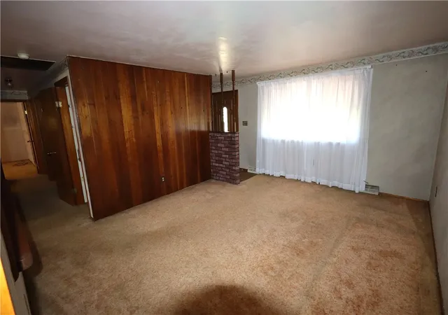 Photo 4 of Sale Pending at 123 Eckstein Rd, Twp Of But Sw, PA 16053 | MLS# 1772376 | Listing updated on 2026-09-03