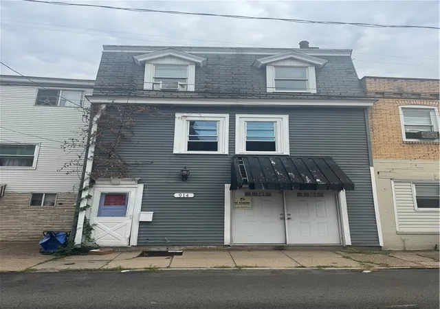 Single family home for sale at 914 Penn St, Sharpsburg, PA 15215 | MLS# 1772506