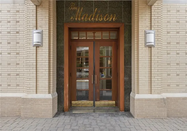 Condo for sale at 220 N Bellefield Ave #1002, Oakland, PA 15213 | MLS# 1772544