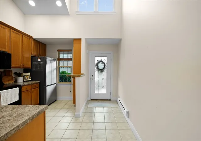 Photo 2 of Condo for sale at 2010 Bandek Ln, Cecil, PA 15055 | MLS# 1772531 | Listing updated on 2026-10-03