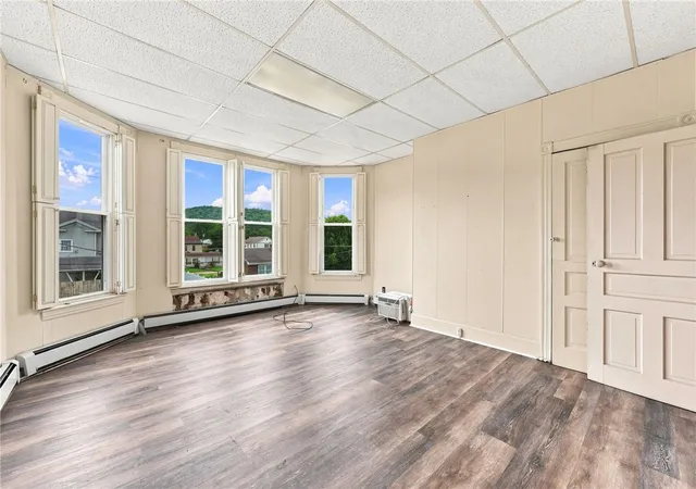 Photo 3 of Single family home for sale at 209 S 5th Street, West Newton, PA 15089 | MLS# 1772619 | Listing updated on 2026-10-04