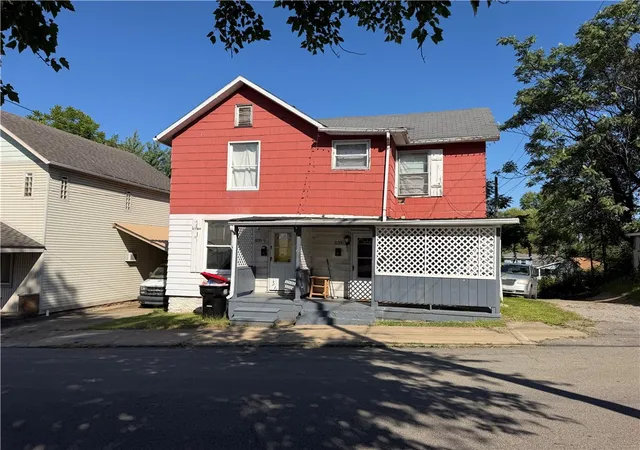 Photo 2 of Multi family home for sale at 839 Morton St, New Castle, PA 16105 | MLS# 1772645 | Listing updated on 2026-09-10