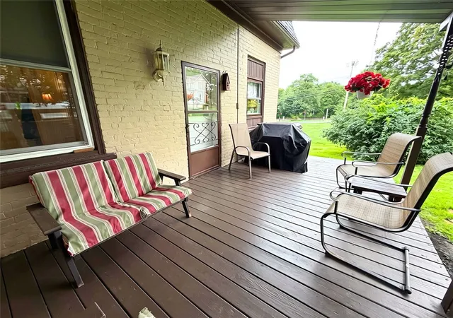 Photo 3 of Multi family home for sale at 410 Liberty St, Grove City Boro, PA 16127 | MLS# 1772673 | Listing updated on 2026-09-09