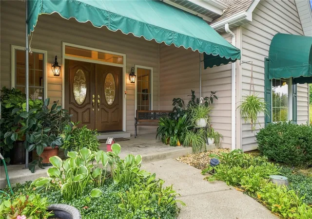 Photo 2 of Single family home for sale at 5015 Prides Ct, Murrysville, PA 15668 | MLS# 1772349 | Listing updated on 2026-09-11