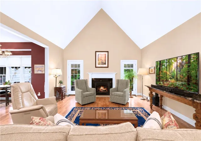 Photo 3 of Single family home for sale at 5015 Prides Ct, Murrysville, PA 15668 | MLS# 1772349 | Listing updated on 2026-09-11