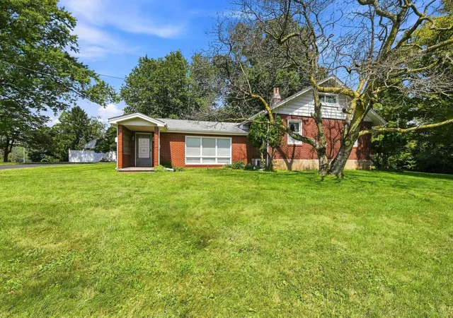 Photo 1 of Single family home for sale at 2525 Harrison City Rd, Murrysville, PA 15632 | MLS# 1772686 | Listing updated on 2026-09-14