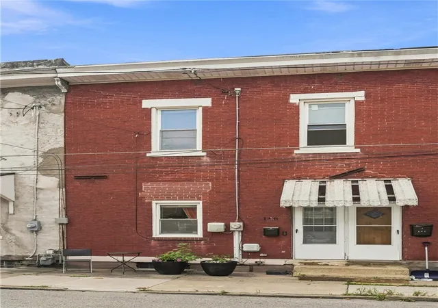 Photo 2 of Single family home for sale at 148 Home St, Lawrenceville, PA 15201 | MLS# 1771689 | Listing updated on 2026-09-02