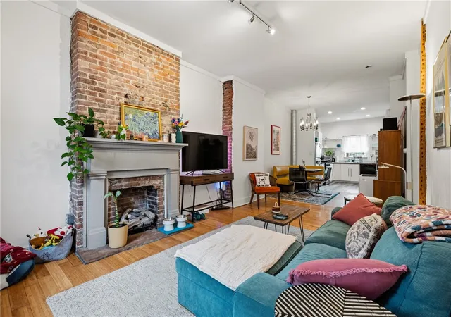 Photo 4 of Single family home for sale at 148 Home St, Lawrenceville, PA 15201 | MLS# 1771689 | Listing updated on 2026-09-02