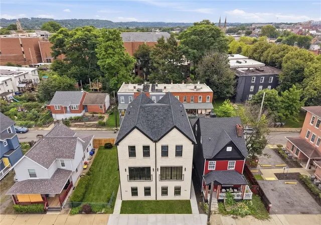Photo 3 of Townhouse for sale at 516 N Euclid Ave, East Liberty, PA 15206 | MLS# 1772693 | Listing updated on 2026-09-05