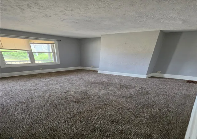 Photo 4 of Single family home for sale at 177 Frank St, West Mifflin, PA 15120 | MLS# 1772674 | Listing updated on 2026-09-23