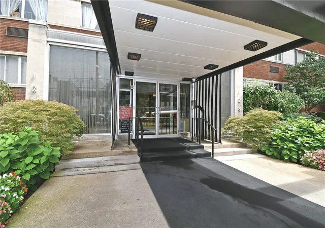 Condo for sale at 128 N Craig St #907, Oakland, PA 15213 | MLS# 1772623 | Listing updated on 2026-10-01