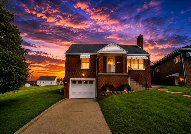 Photo 1 of Single family home for sale at 71 Cort St, City Of Washington, PA 15301 | MLS# 1772626 | Listing updated on 2026-09-05